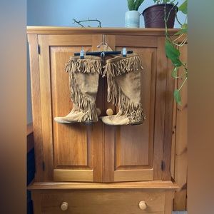 Fringe Boots